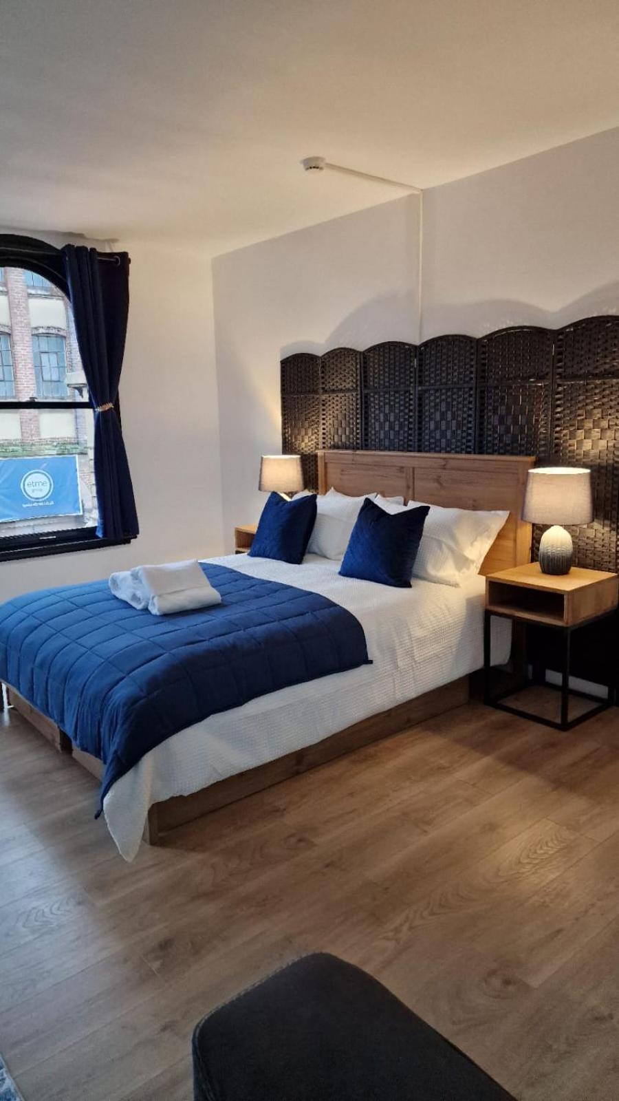 Studio Bleu Birmingham Luaran gambar