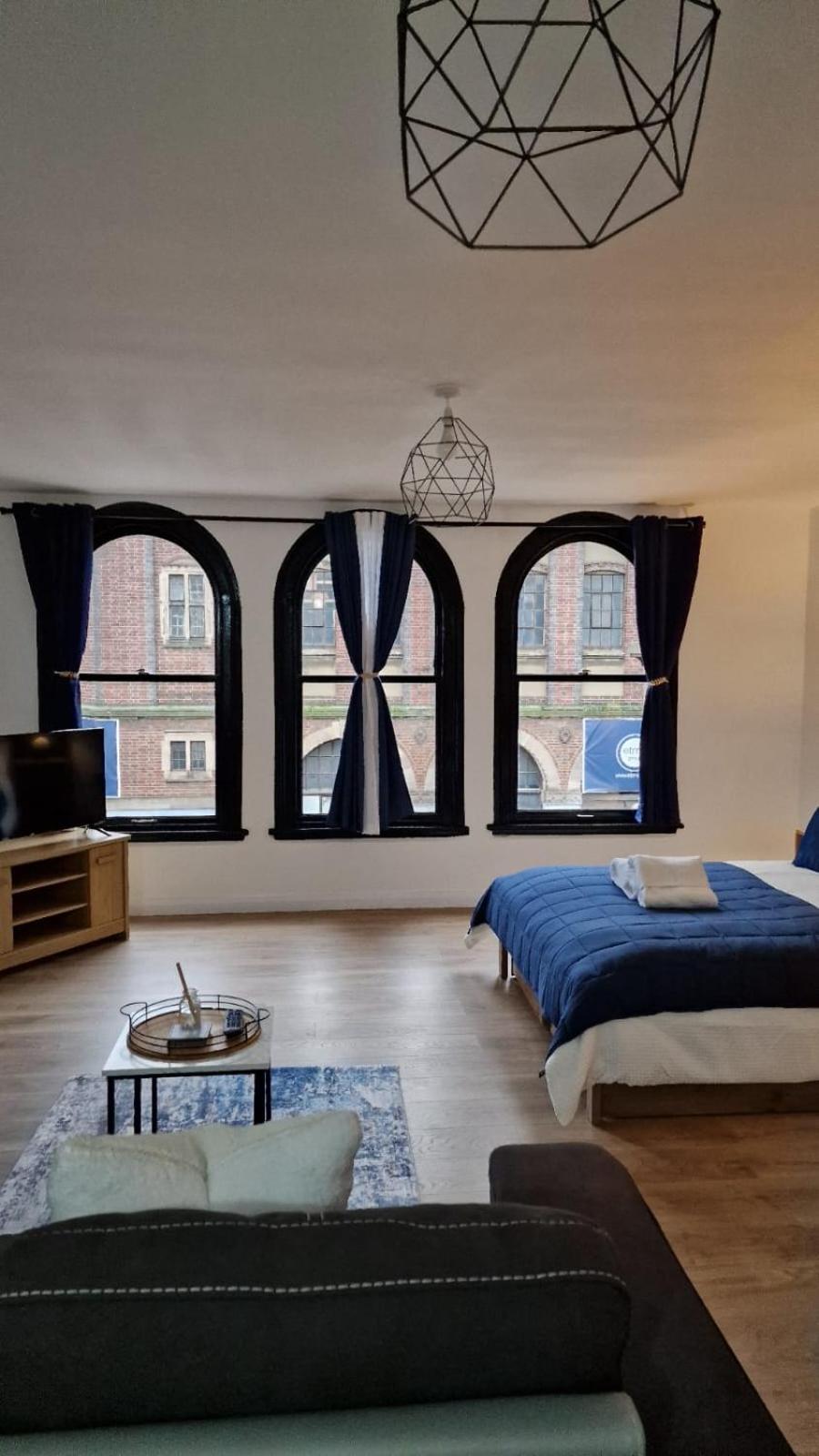 Studio Bleu Birmingham Luaran gambar